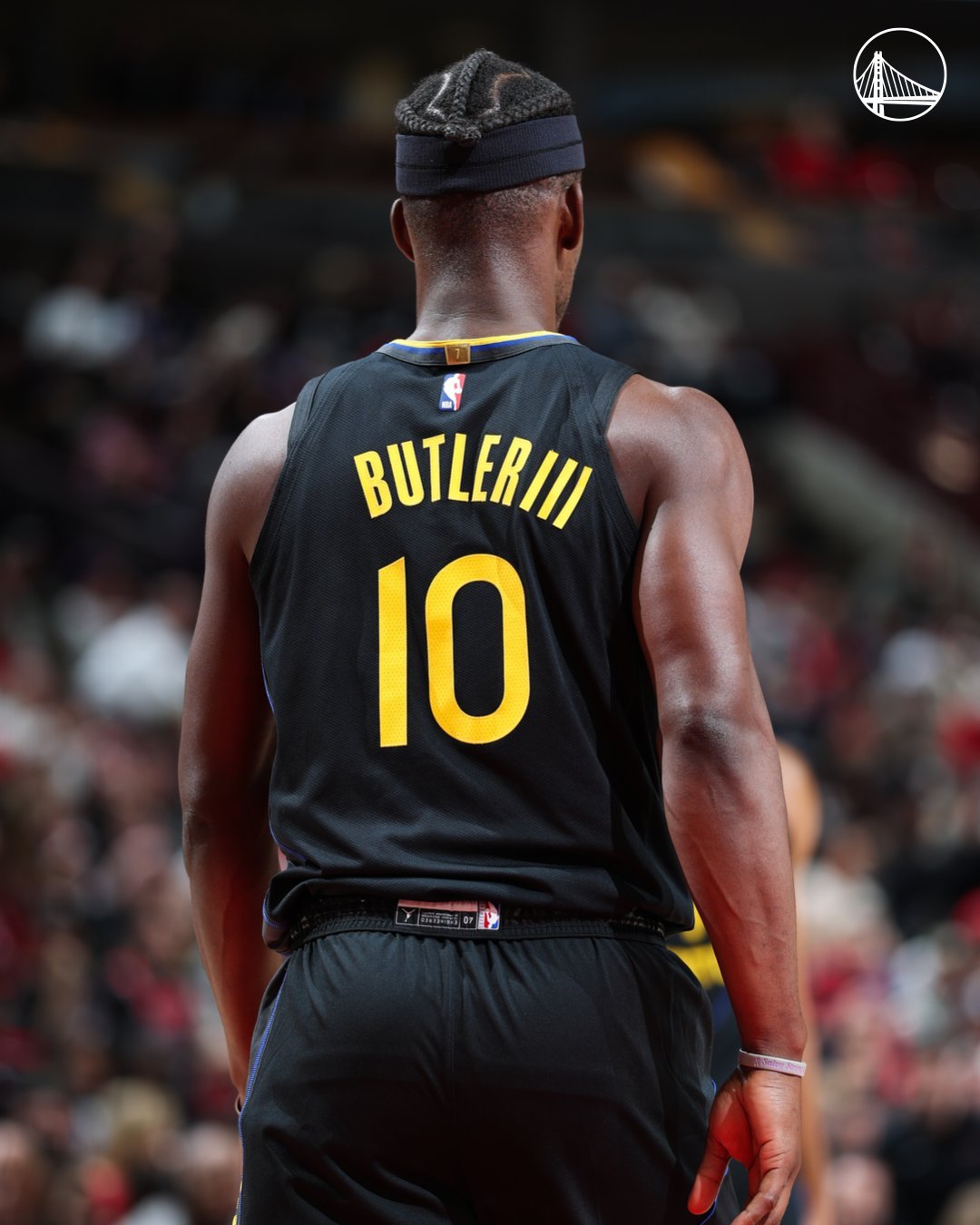 巴特勒连续十场比赛得分超过赛事规则更新，快船挑战极限！